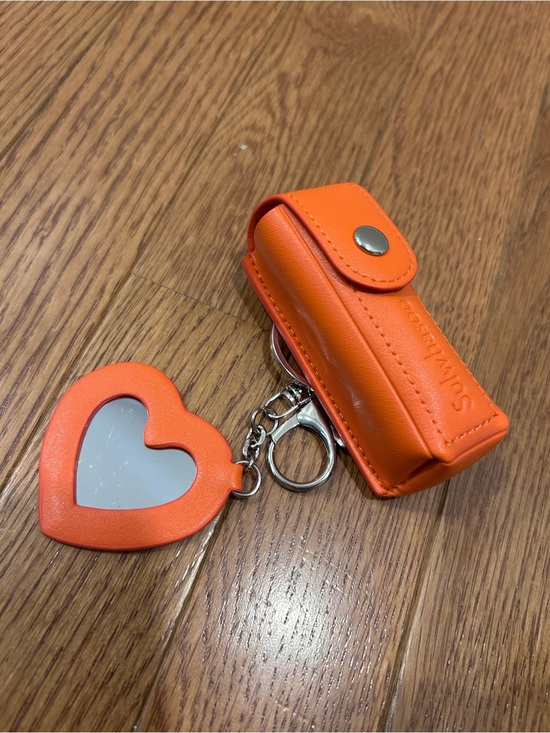 Sulwhasoo Other - SunSkins Orange Lip Balm Holder Keychain with Heart Mirror